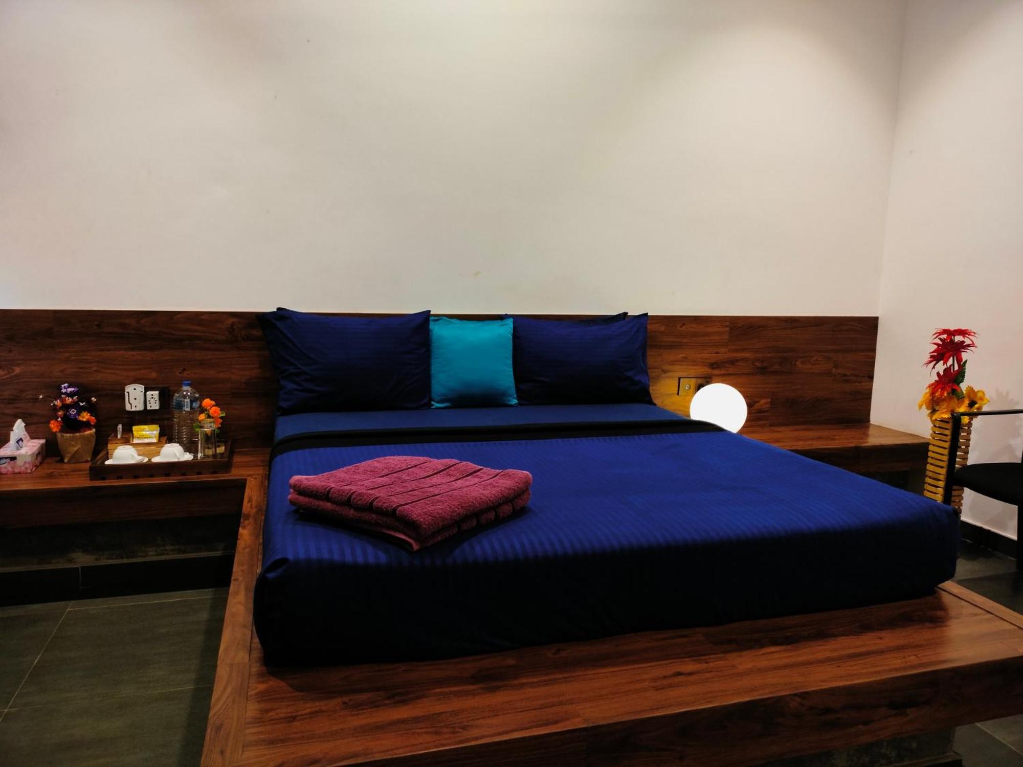 פוטאלם Taj Residence מראה חיצוני תמונה