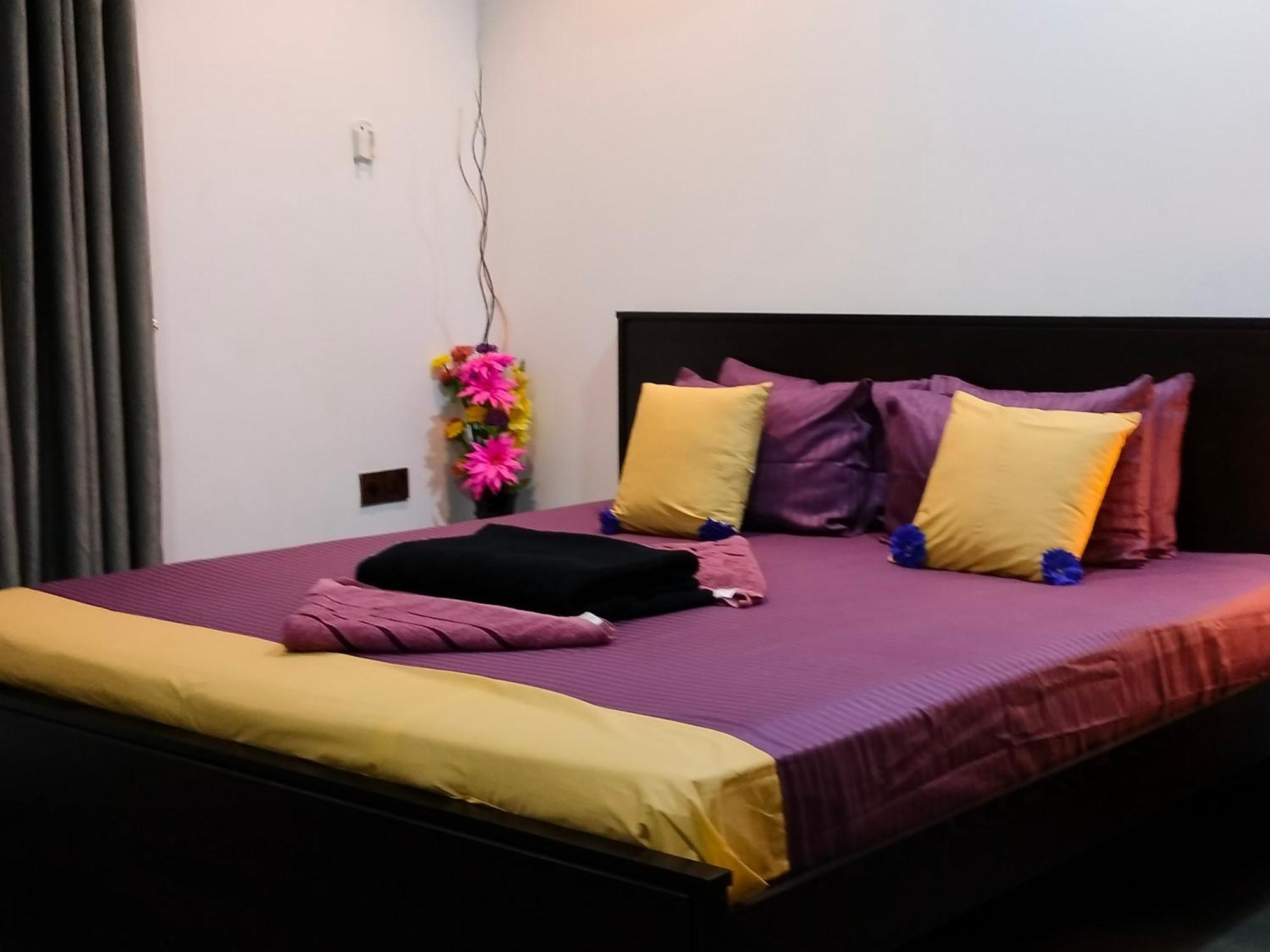 פוטאלם Taj Residence מראה חיצוני תמונה