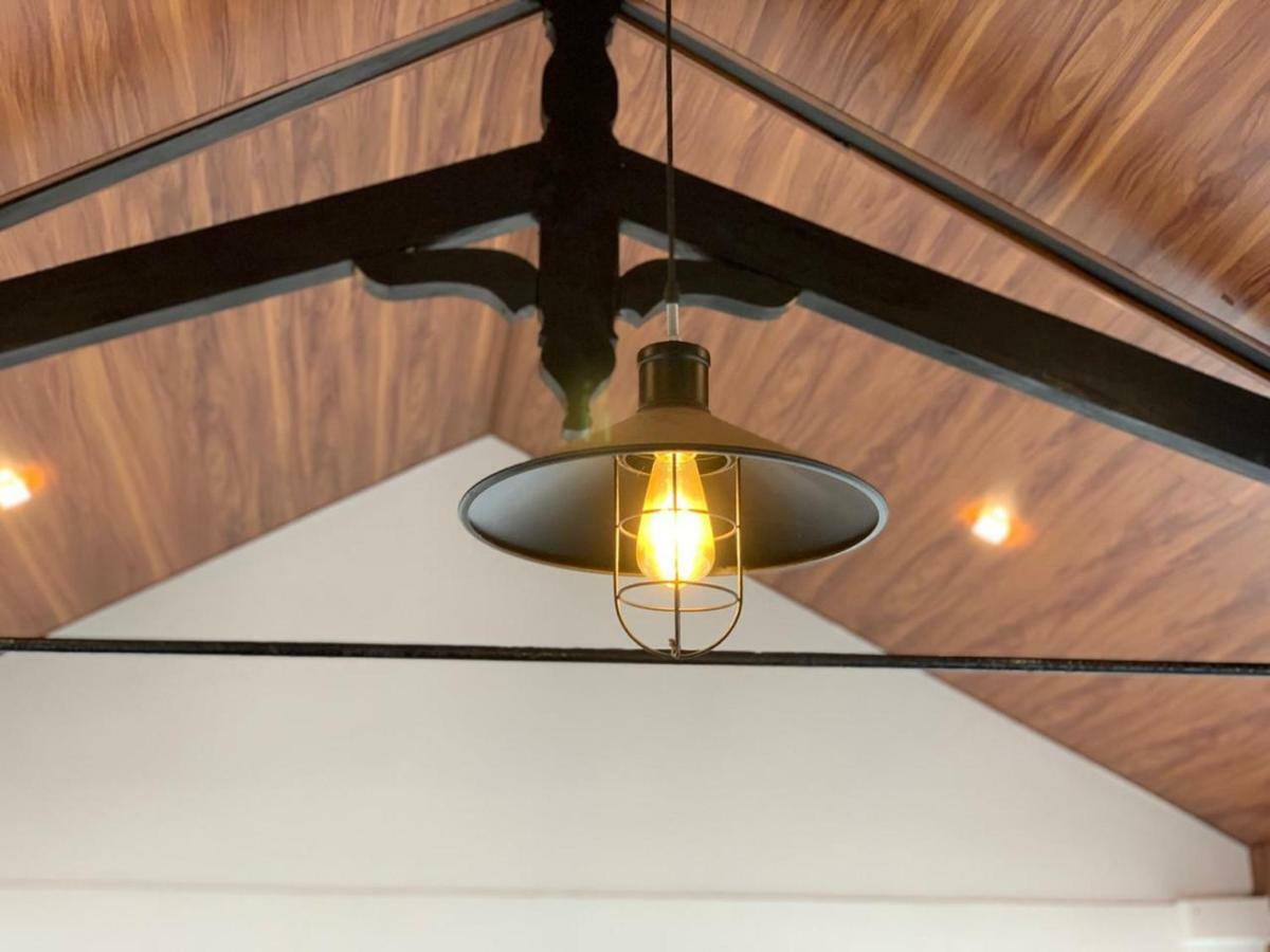 פוטאלם Taj Residence מראה חיצוני תמונה
